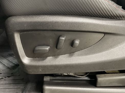 Used 2018 GMC Sierra 1500 SLT image 14