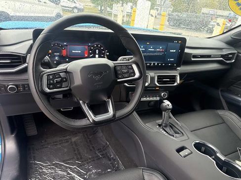 New 2025 Ford Mustang Premium image 7