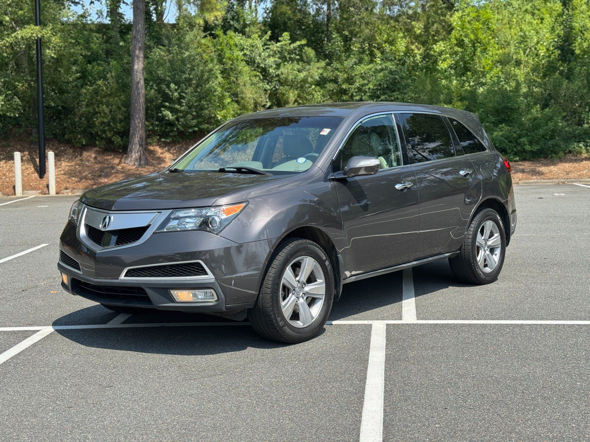 Used 2011 Acura MDX w/ Technology Package AWD/4WD image 4
