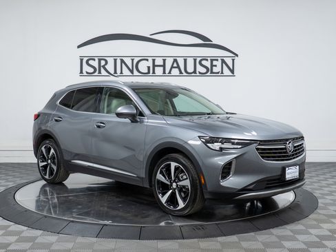 Used 2021 Buick Envision Essence w/ Technology Package I image 3