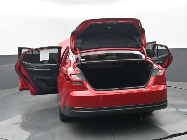 Used 2025 Toyota Camry LE FWD image 43