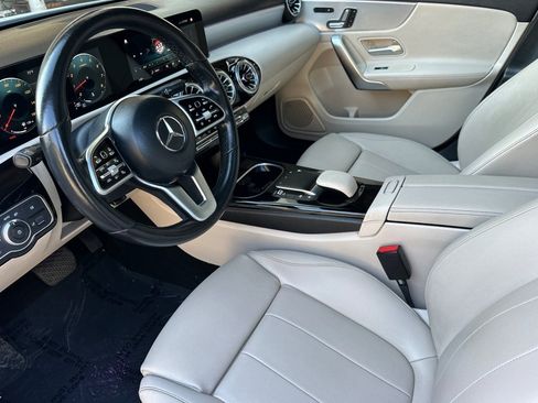 Used 2022 Mercedes-Benz A 220 image 10