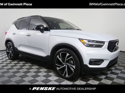 Used 2022 Volvo XC40 T4 R-Design w/ Protection Package Premier