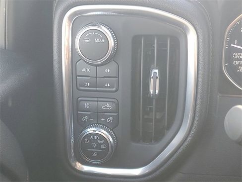 Certified 2021 GMC Sierra 1500 AT4 w/ AT4 Value Package image 20