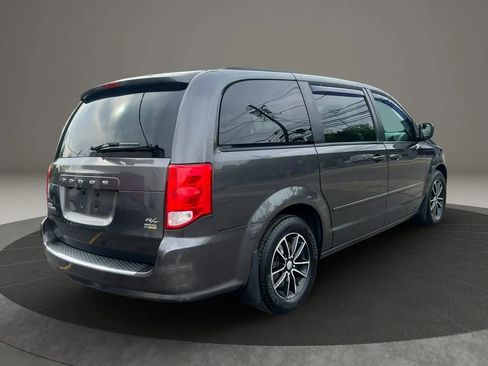 Used 2016 Dodge Grand Caravan R/T FWD image 5
