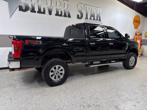 Used 2019 Ford F250 Lariat w/ Lariat Ultimate Package image 48