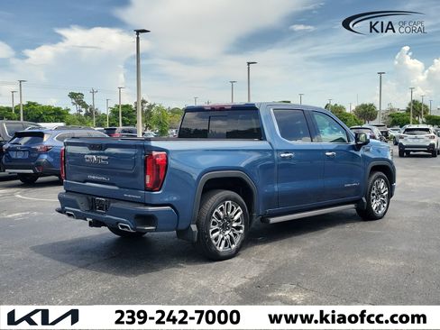 Used 2024 GMC Sierra 1500 Denali Ultimate AWD/4WD image 6