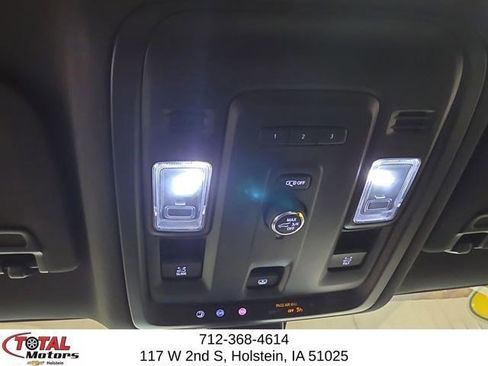 Used 2021 Chevrolet Suburban RST w/ Rear Media and Nav Package AWD/4WD image 20