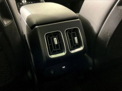 Used 2023 Kia Sorento S w/ Panoramic Sunroof Package FWD image 10
