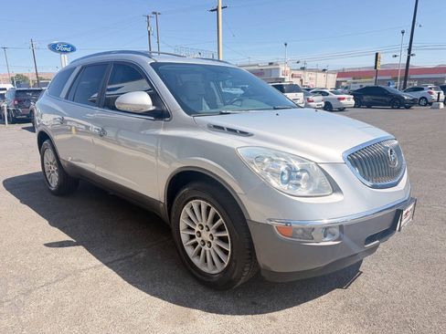 Used 2010 Buick Enclave CXL AWD/4WD image 2