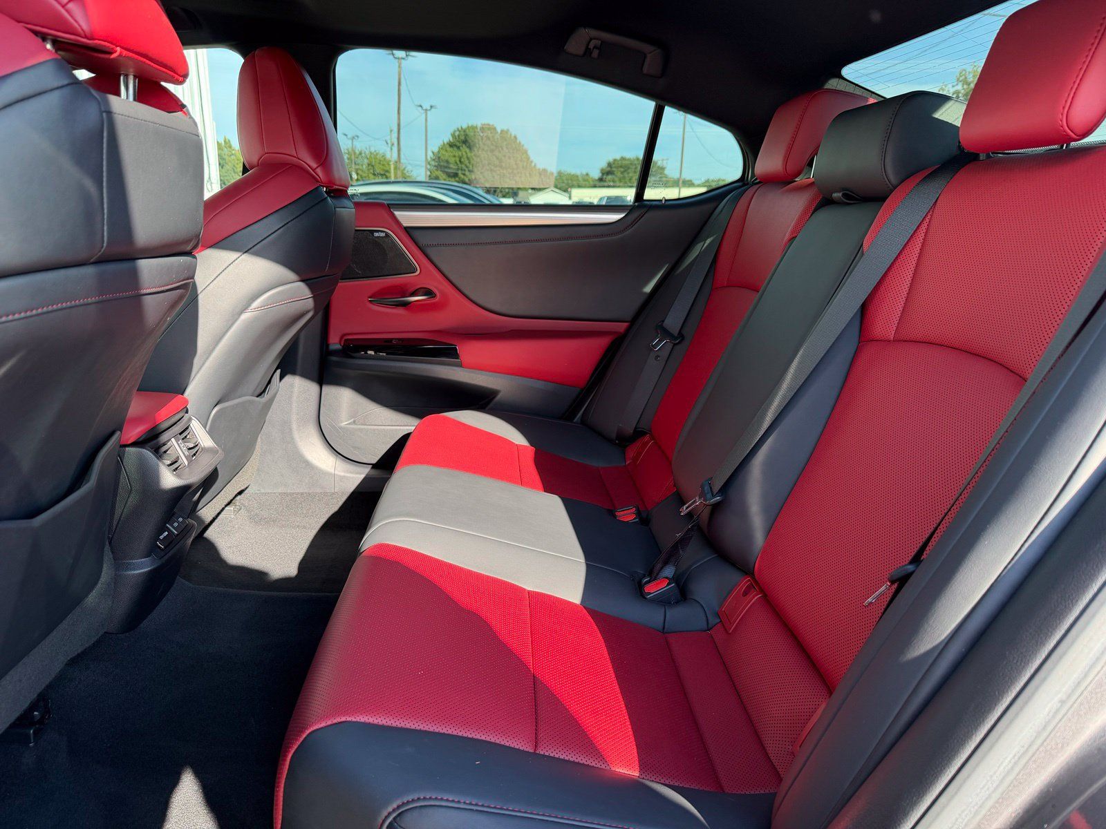 Used 2022 Lexus ES 350 F Sport FWD image 31