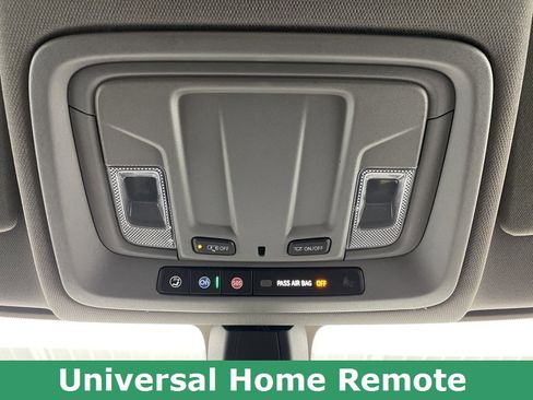 Used 2020 Chevrolet Silverado 1500 LT Trail Boss image 38