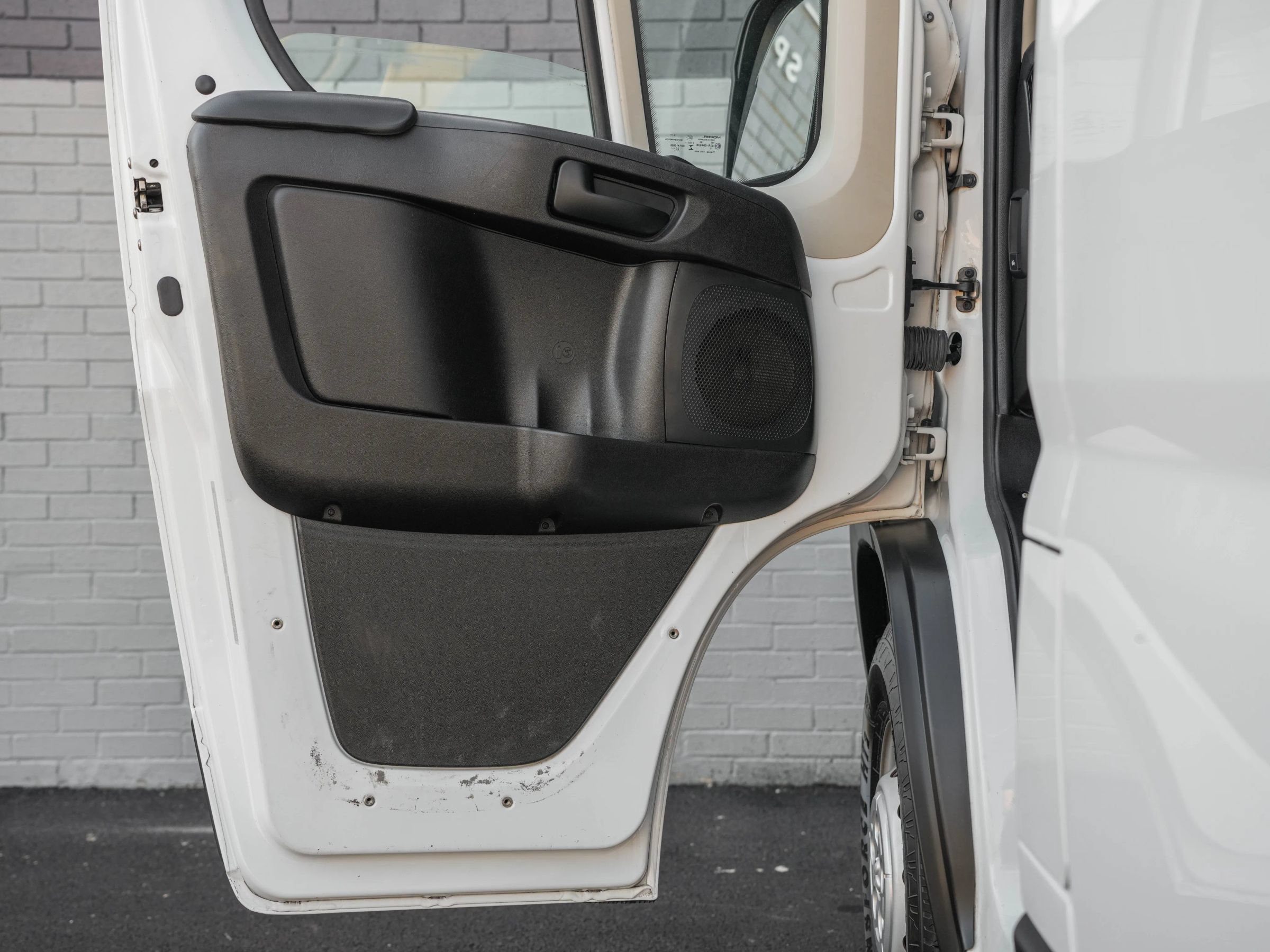 Used 2021 RAM ProMaster 3500 FWD image 9