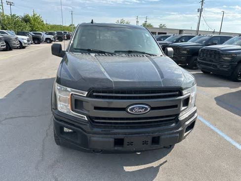 Used 2018 Ford F150 XLT w/ Equipment Group 302A Luxury AWD/4WD image 27