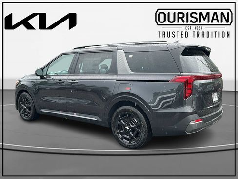 New 2026 Kia Carnival SX w/ SX Dark Edition Package FWD image 3
