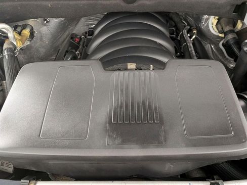 Used 2021 Chevrolet Tahoe LS image 29