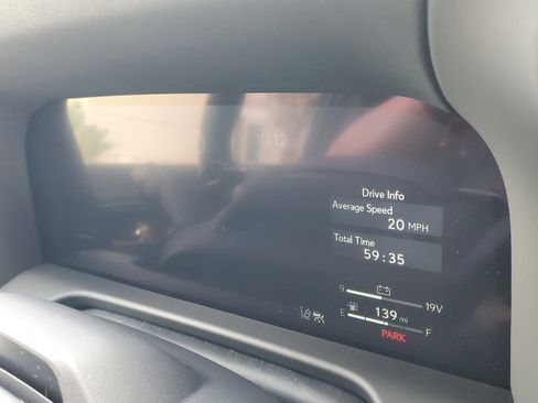 Used 2025 Lexus GX 550 GX 550 Overtrail w/ Accessory Package (32) image 24