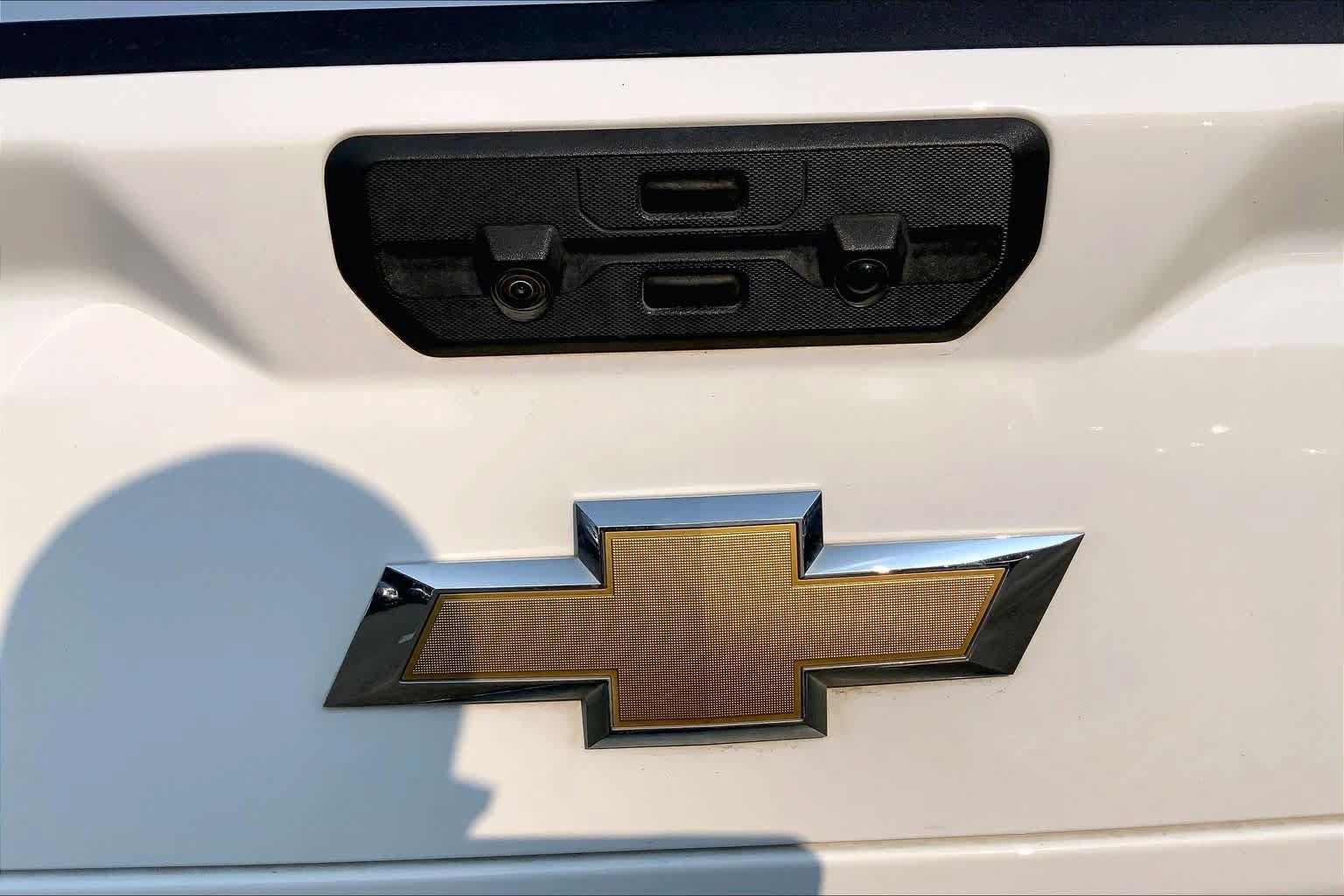 Used 2022 Chevrolet Silverado 1500 LTZ AWD/4WD image 10