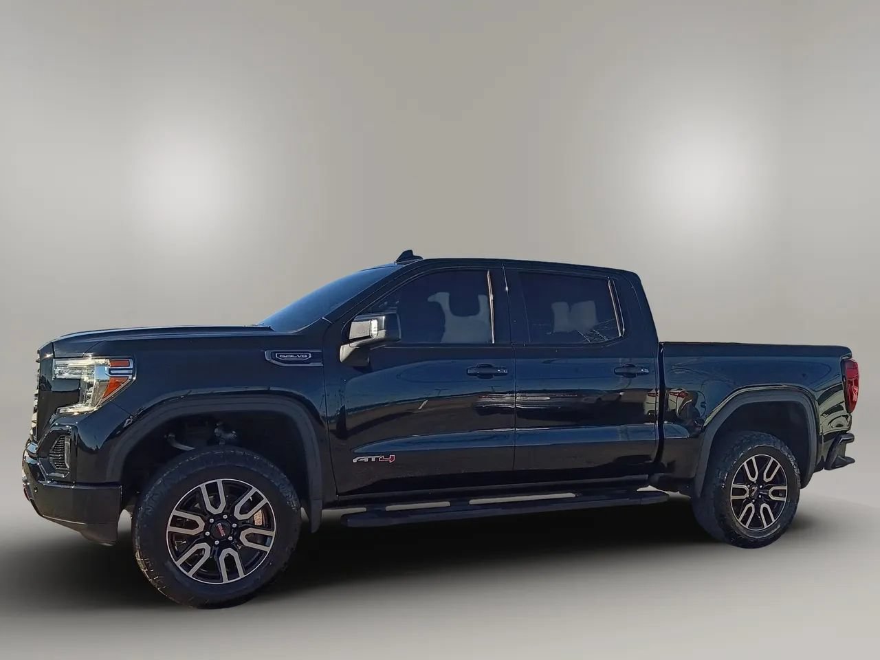 Used 2020 GMC Sierra 1500 AT4 w/ AT4 Premium Package AWD/4WD image 4