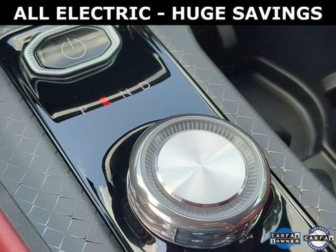 Used 2025 Jeep Wagoneer S Launch Edition image 43