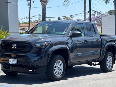 Used 2024 Toyota Tacoma SR RWD image 10