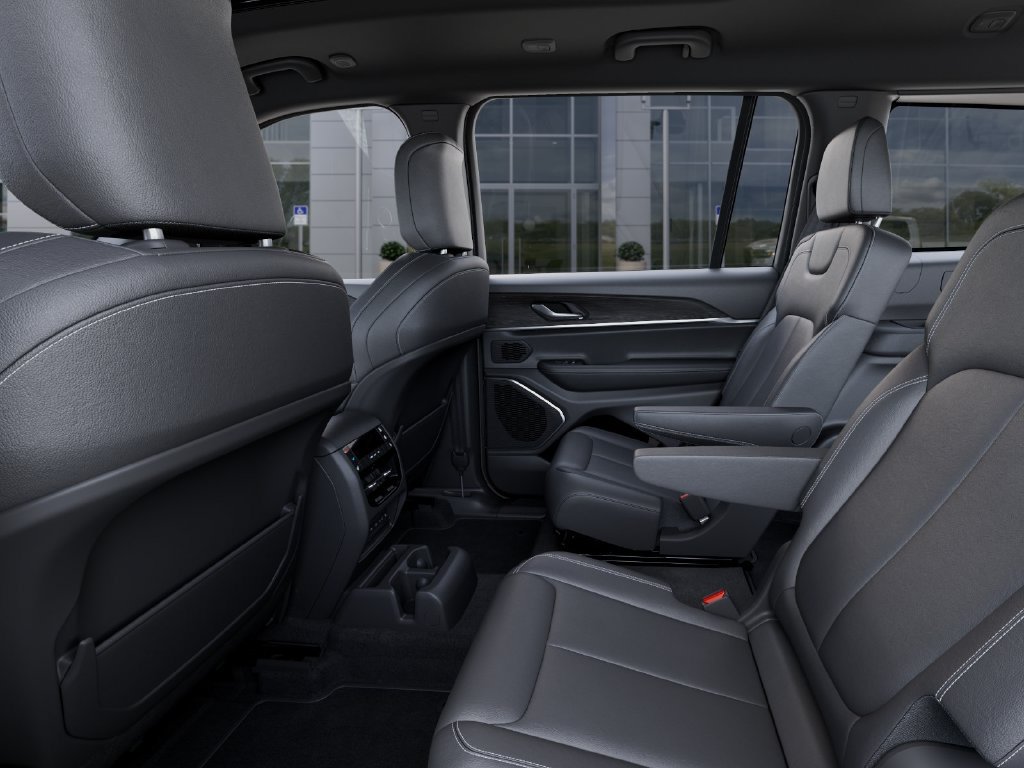 New 2026 Jeep Grand Cherokee L Limited w/ Limited Altitude Package RWD image 24