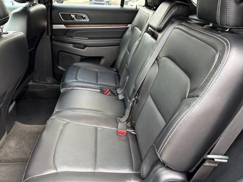 Used 2017 Ford Explorer Limited AWD/4WD image 10