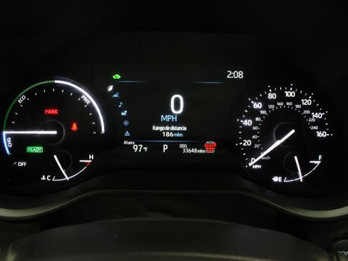 Used 2025 Toyota Sienna XLE FWD image 41