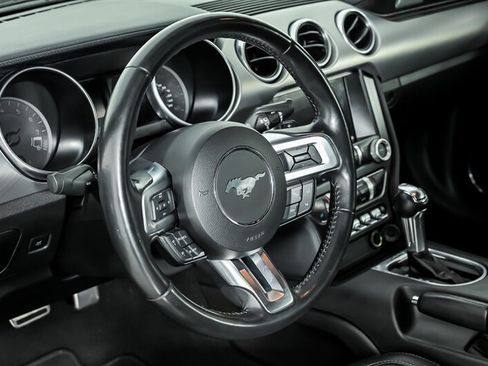 Used 2019 Ford Mustang GT Premium w/ Black Accent Package RWD image 19