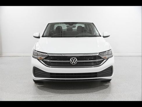 Used 2024 Volkswagen Jetta S FWD image 2
