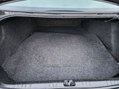 Used 2011 Chevrolet Impala LT image 15