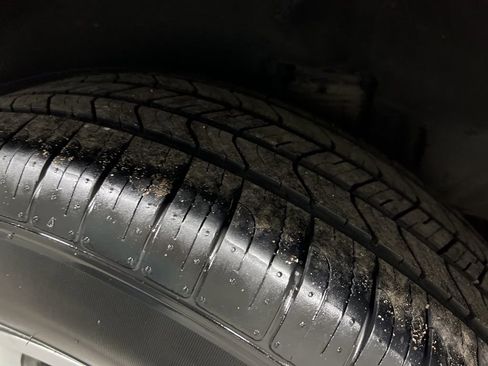 Used 2024 Chevrolet Equinox LT image 44