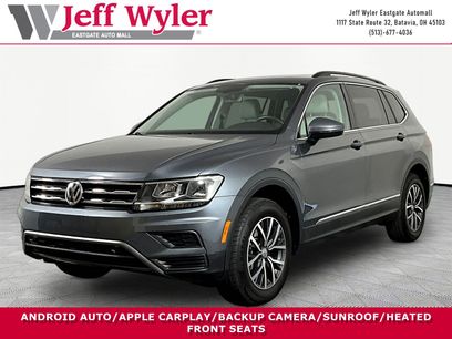 Used 2020 Volkswagen Tiguan SE w/ Panoramic Sunroof Package