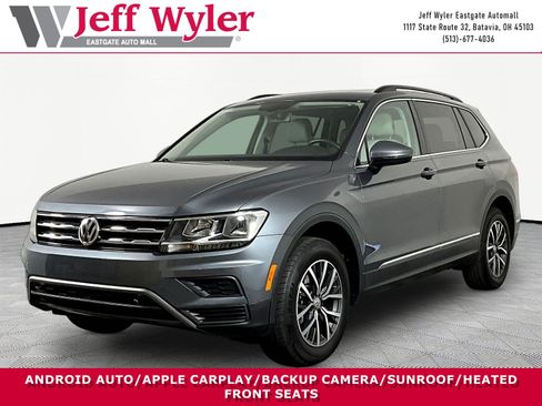 Used 2020 Volkswagen Tiguan SE w/ Panoramic Sunroof Package AWD/4WD image 1