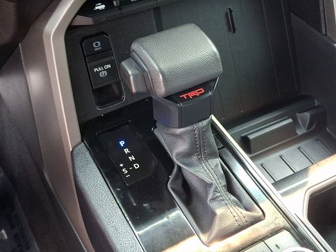 Used 2022 Toyota Tundra SR5 w/ TRD Off-Road Premium Package AWD/4WD image 15