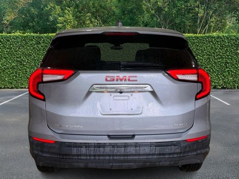 Used 2024 GMC Terrain SLE AWD/4WD image 5