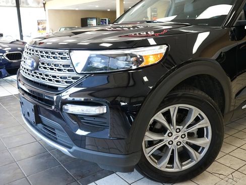 Used 2023 Ford Explorer Limited w/ Equipment Group 301A AWD/4WD image 23