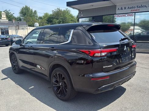 Used 2024 Mitsubishi Outlander FWD image 7