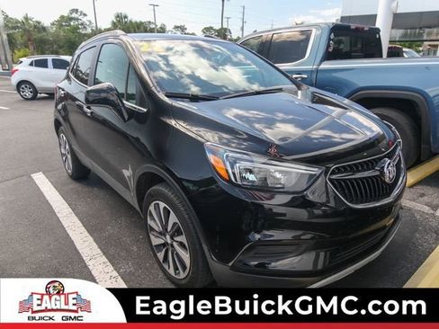 Used 2022 Buick Encore Preferred w/ Safety Package AWD/4WD image 1