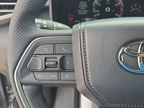 New 2026 Toyota Tundra Platinum AWD/4WD image 16