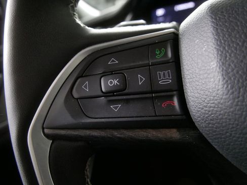 Used 2022 Jeep Grand Cherokee Limited 4xe image 22