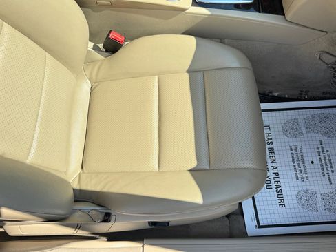 Used 2014 Mercedes-Benz C 300 4MATIC Sedan w/ Premium 1 Package image 41