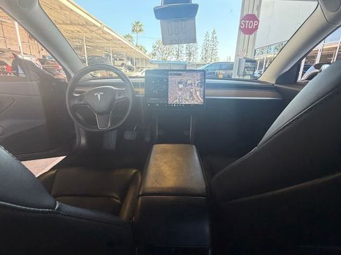 Used 2019 Tesla Model 3 Standard Range RWD image 15