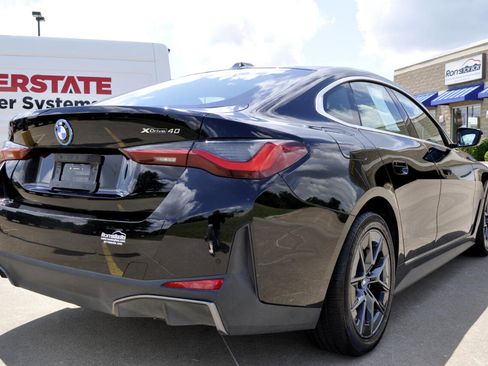 Used 2024 BMW i4 xDrive40i image 9