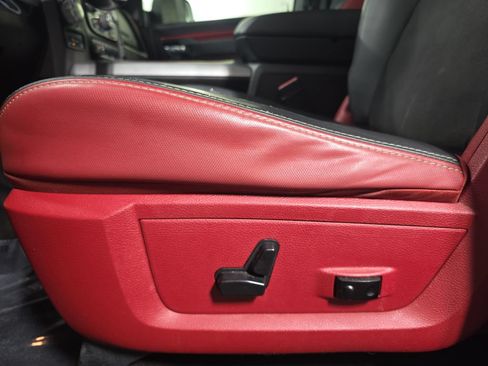 Used 2017 RAM 1500 Rebel w/ Luxury Group AWD/4WD image 27