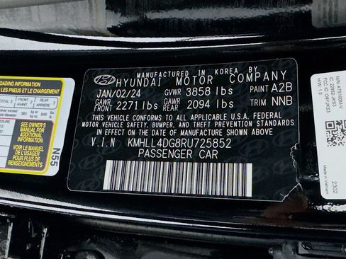 Used 2024 Hyundai Elantra SE FWD image 24