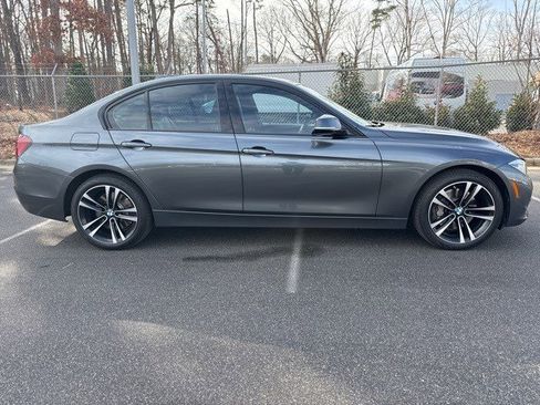 Used 2018 BMW 340i xDrive Sedan image 11