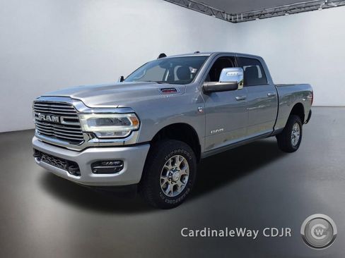 Used 2024 RAM 2500 Laramie AWD/4WD image 7