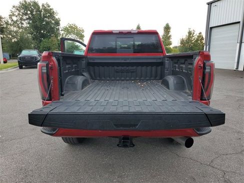 Used 2025 GMC Sierra 2500 AT4 w/ AT4 Premium Plus Package image 26