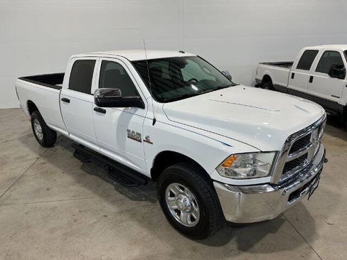Used 2016 RAM 2500 Tradesman w/ Chrome Appearance Group AWD/4WD image 6